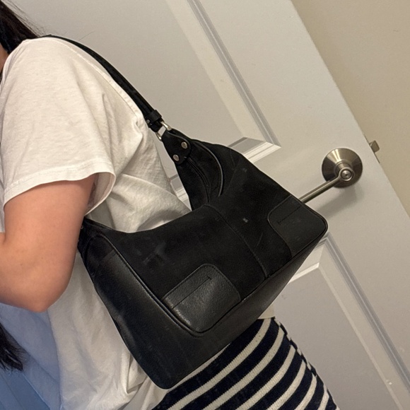 Black Canvas Shoulder Bag - Picture 4 of 5